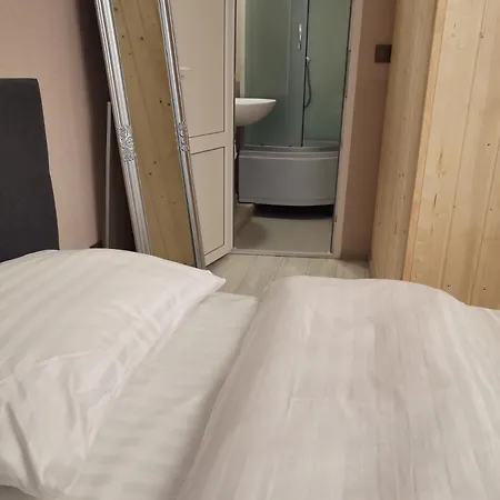 в центре ужгорода скала Hostel Užhorod