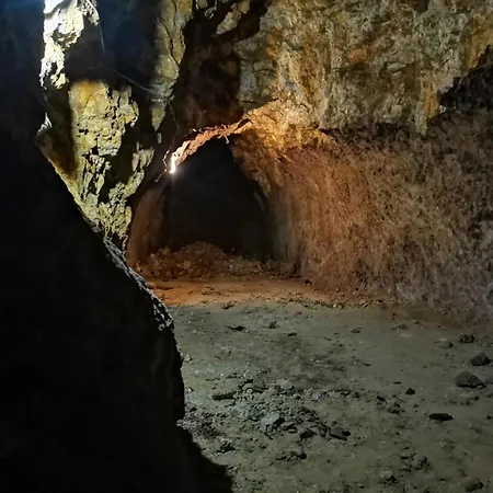 в центре ужгорода скала * Uschhorod